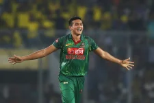 Taskin Ahmed, Shakib Al Hasan join Abu Dhabi T10.webp