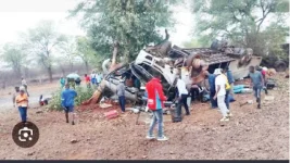 Munenzva bus crash kills four near Rutenga.webp