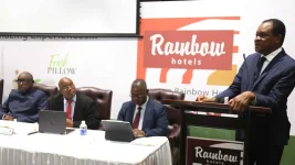 Zimbabwe maize planting surges in strong 2025 season start.webp