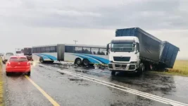 Three killed in N8 head-on in Free State.webp