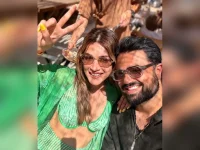 Kriti Sanon wishes rumoured boyfriend Kabir Bahia on his birthday.webp