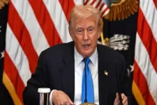 Trump announces fast-track visas for 2026 World Cup fans.webp