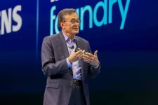 Intel's 14A foundry push may raise expenses.webp