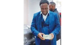 Chiundura-Moyo faces con artists.webp