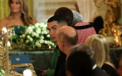 Ronaldo and Musk dine at White House.webp