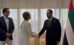 Suri's deal with Argentina sparks global investment.webp