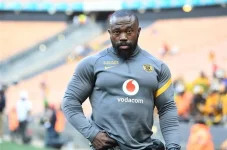 Muzi Maluleke opens health supplement store in Soweto.webp