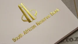 SARB cuts repo rate to 6.75%, easing financial pressures and boosting growth.webp