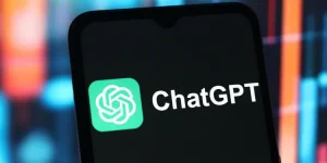 ChatGPT now joins group chats, up to 20 people.webp