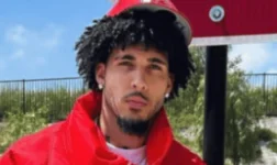LiAngelo Ball stirs debate with tipping stance.webp