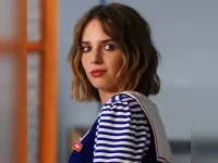 Maya Hawke dreams of bridging Hollywood and Bollywood.webp