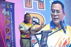 Amirudin proposes Nurul Izzah as his potential Selangor successor.webp