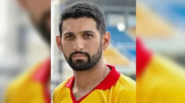 Chevrons target a win over Pakistan to reach the final.webp