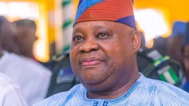 APC criticizes Adeleke for neglecting state duties.webp