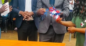 Fed Steel donates K15 million in desks to Milonga school.webp