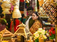 IITF 2025 showcases India's small traders on a global stage.webp