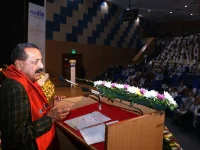 i-PhD program links academia and industry to drive innovation.webp