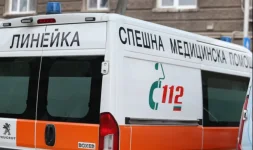 Velingrad crash leaves three injured, investigation underway.webp