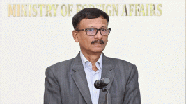 Bangladesh formally requests India to return Hasina, Kamal.gif