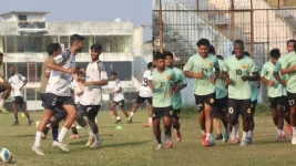 Derby drama as Mohammedan and Abahani fight for survival.webp
