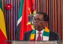 Mnangagwa visits Mozambique to strengthen ties, sign development agreements.webp