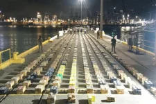 Colombia seizes 14 tons of cocaine amid rising US tensions.webp
