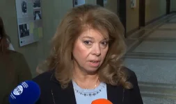 Yotova criticizes 2026 budget, hints at presidential bid.webp