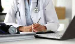 Kokalov warns of healthcare chaos from new salary laws.webp