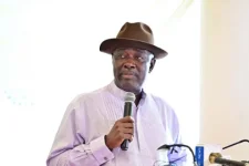 Minister urges illegal operators to adopt the modular refinery model.webp
