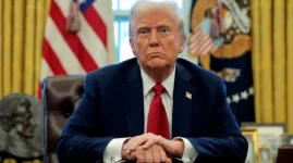 Trump Imposes Tariffs on Canada, Mexico and China.webp