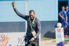 FC Platinum legend Mapeza quits after a decade of glory.webp