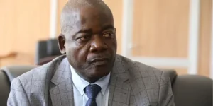 Zimbabwe begs business to fix dire school crisis.webp