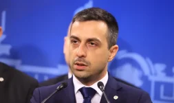 Vazrazhdane slams Sofia pipe deal, millions unaccounted.webp