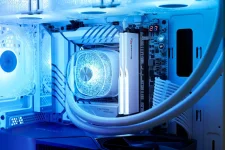 RTX 50 and RX 9000 gaming PCs dip, RAM pain dodged for now.webp