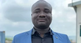 Agbantuvi rises in music, a reggae star with a cause.webp