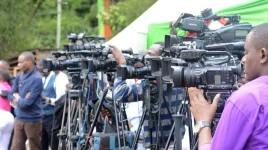Court frees airwaves, strikes down demo broadcast blackout.webp