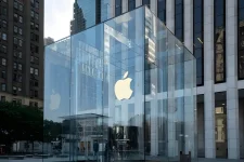 Apple Maps and Ads face EU gatekeeper test, Podcasts flagged.webp