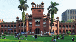 Dhaka University goes digital, quakes push classes online.gif