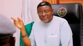 Ex-governors hail Otu as Calabar Carnival unites the state.webp