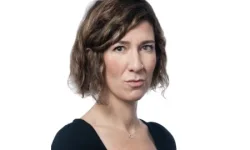 Linklaters bets big on AI, lawyers get a tech glow-up.webp