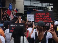 EDSA heats up again, the clergy joins the cry over trillions.webp