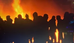 Thousands protest across Bulgaria, clashes erupt in Sofia.webp
