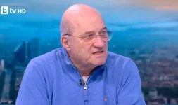 Former police chief blames lack of control for protest violence.webp