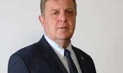 VMRO blames ruling parties for protest violence, defends youth actions.webp