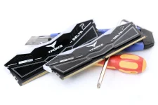 Memory market tightens as DRAM prices soar, AI demand squeezes supply.webp