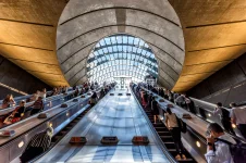 UK job cuts hit nine-month high, hiring freeze chills outlook.webp