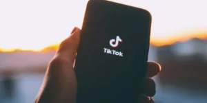 TikTok rolls out Nearby Feed to spotlight local spots.webp