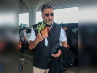 Jackie Shroff honors Shashi Kapoor on death anniversary.webp