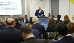 No euro price hikes found, PM says trust is key.webp