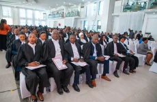 Chief justice warns lawyers, courtroom drama sparks ethics alert.webp